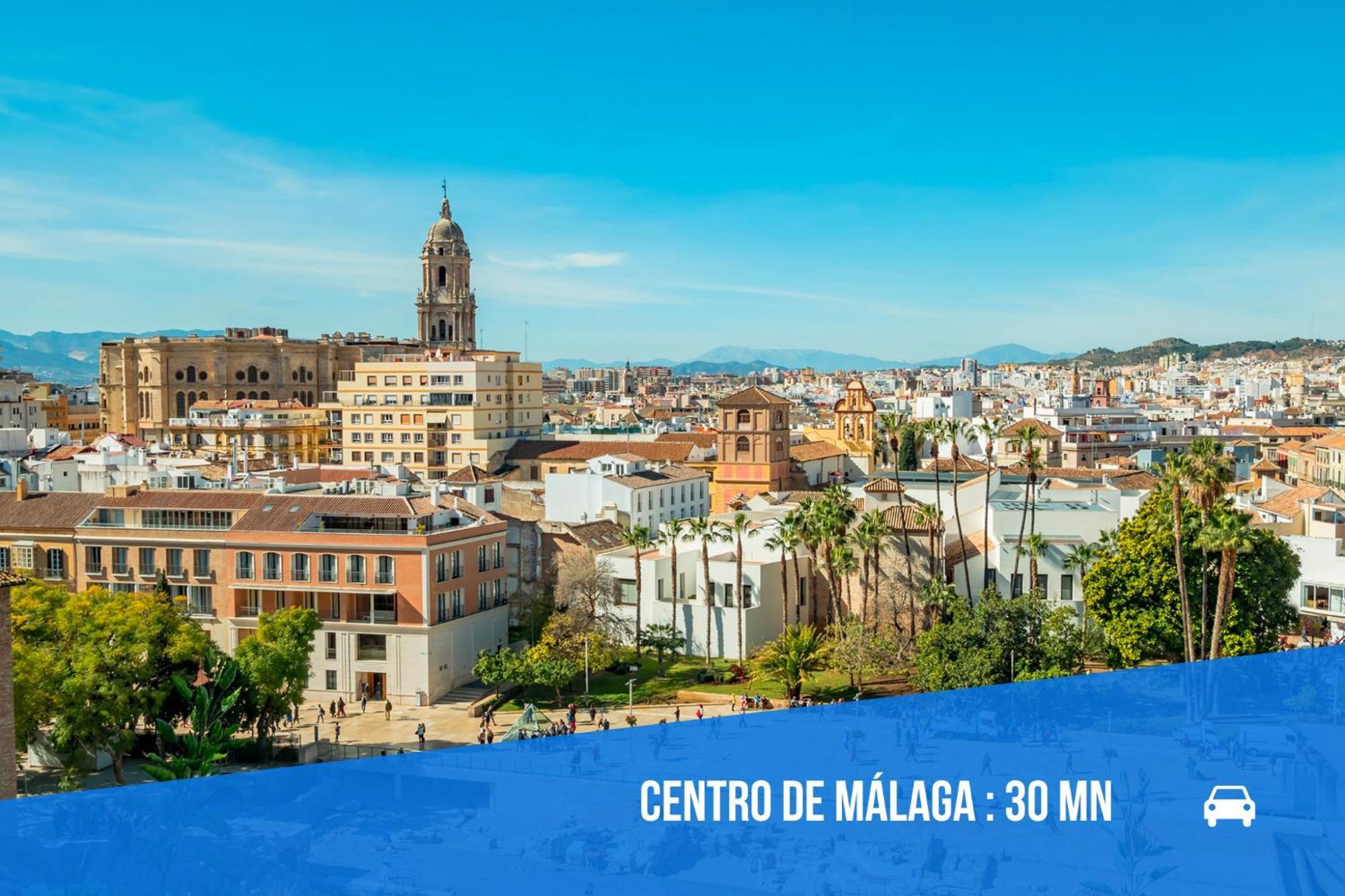 Appartement Spacieux Avec Terrasse Et Piscine Benalmádena Eksteriør bilde